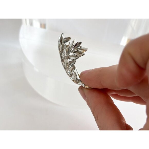 80's Textured Floral | Foliage | Leaf Shaped Silver T Vintage Lapel Brooch Pin - Picture 8 of 10